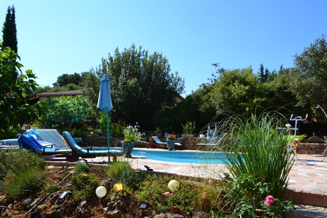 Suite 30 M2 Ideale Pour 2 Personnes Flassans-sur-Issole Buitenkant foto