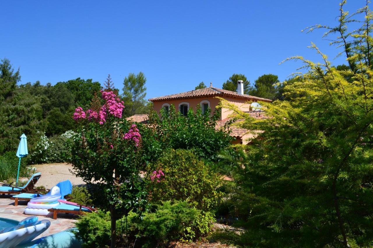 Suite 30 M2 Ideale Pour 2 Personnes Flassans-sur-Issole Buitenkant foto
