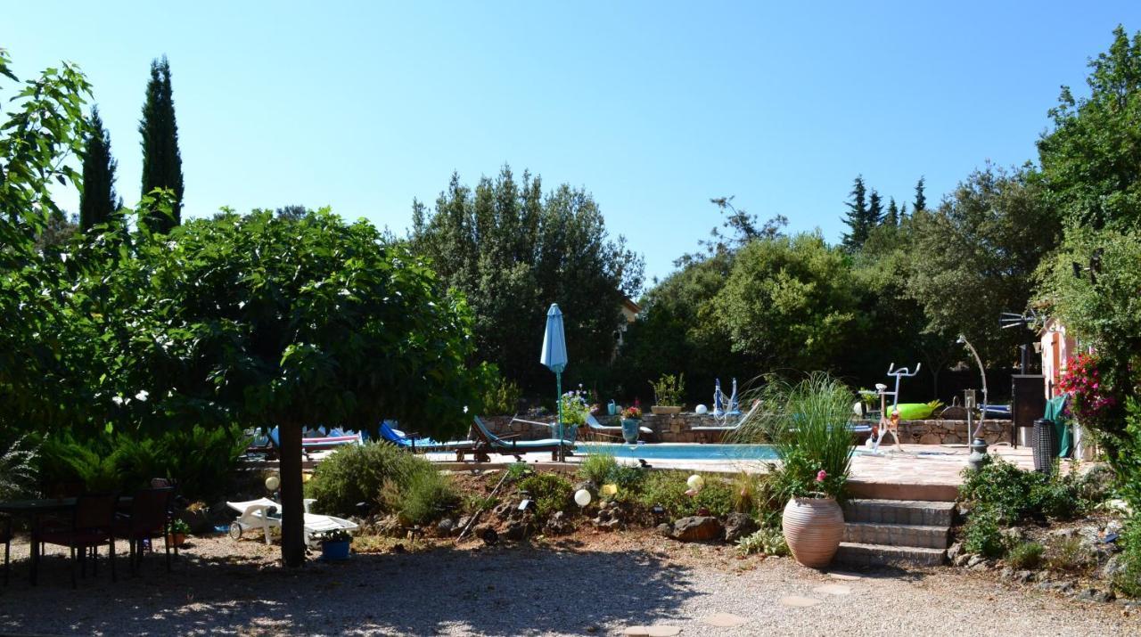Suite 30 M2 Ideale Pour 2 Personnes Flassans-sur-Issole Buitenkant foto