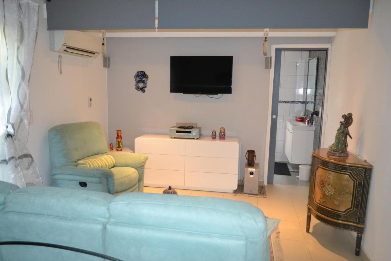 Suite 30 M2 Ideale Pour 2 Personnes Flassans-sur-Issole Buitenkant foto