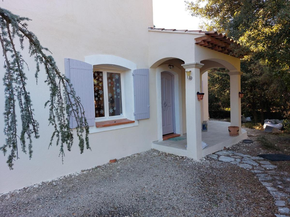 Suite 30 M2 Ideale Pour 2 Personnes Flassans-sur-Issole Buitenkant foto