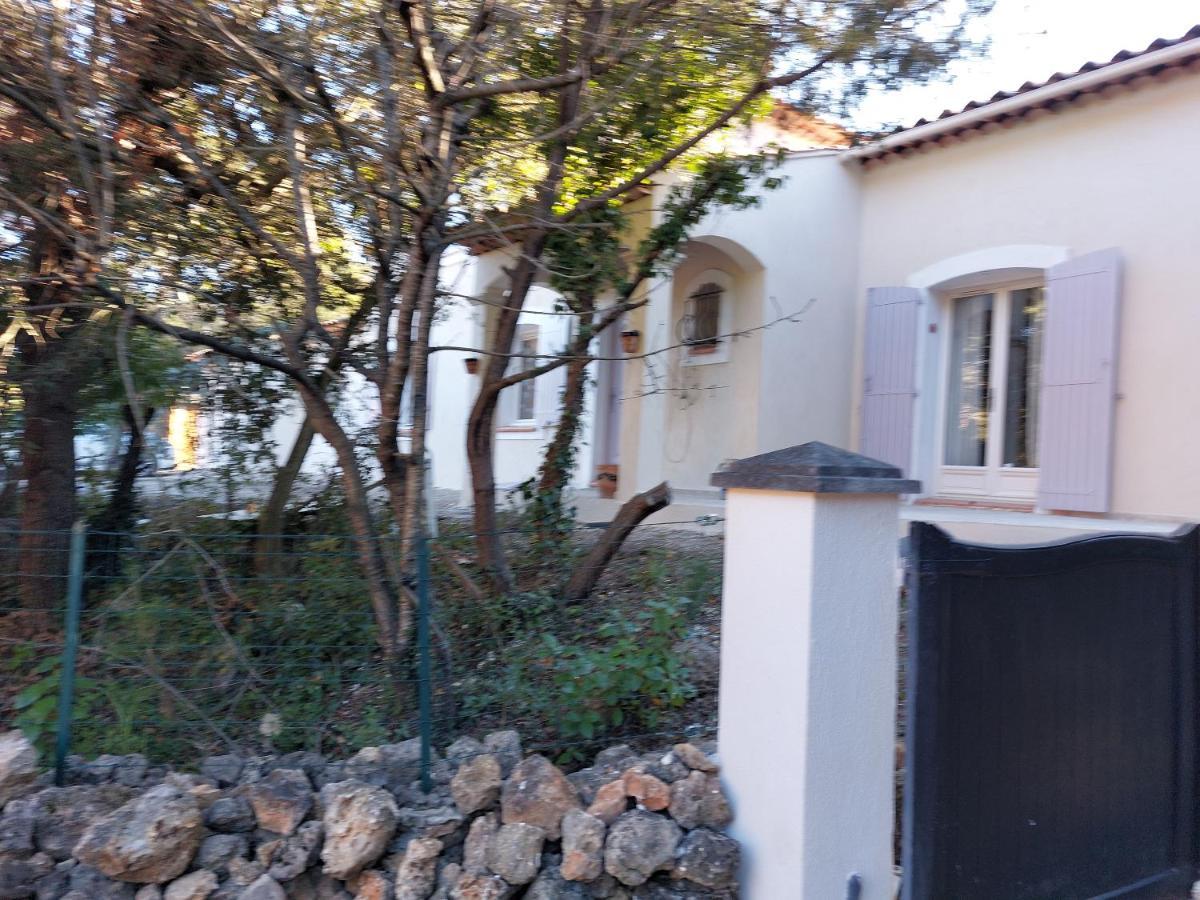 Suite 30 M2 Ideale Pour 2 Personnes Flassans-sur-Issole Buitenkant foto
